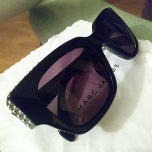 100 % Authentic Retro Marc Jacobs Sunglasses